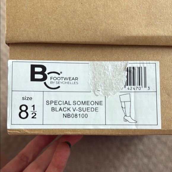 BC Footwear Heeled Boots - Picture 4 of 5